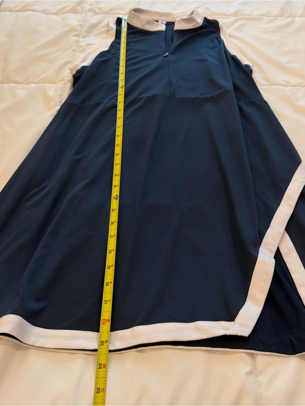 Kyodan Navy and White Sleeveless Golf Polo Golf / Active Dress - Picture 7 of 8